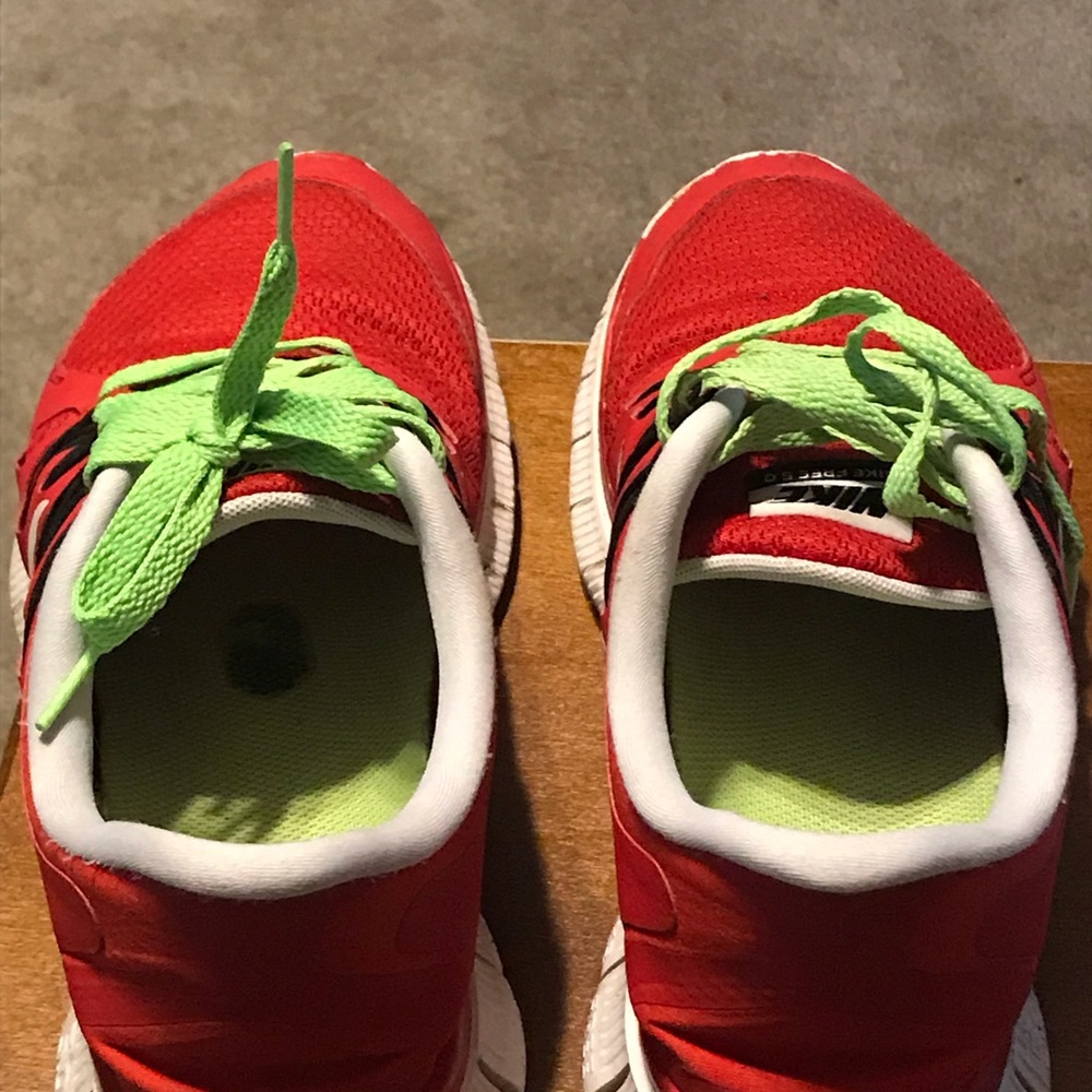 Nike  red 5.0 size 9.5 in great condition